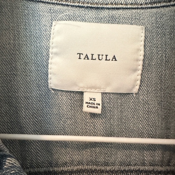 Jean jacket - pending sale - Picture 4 of 4